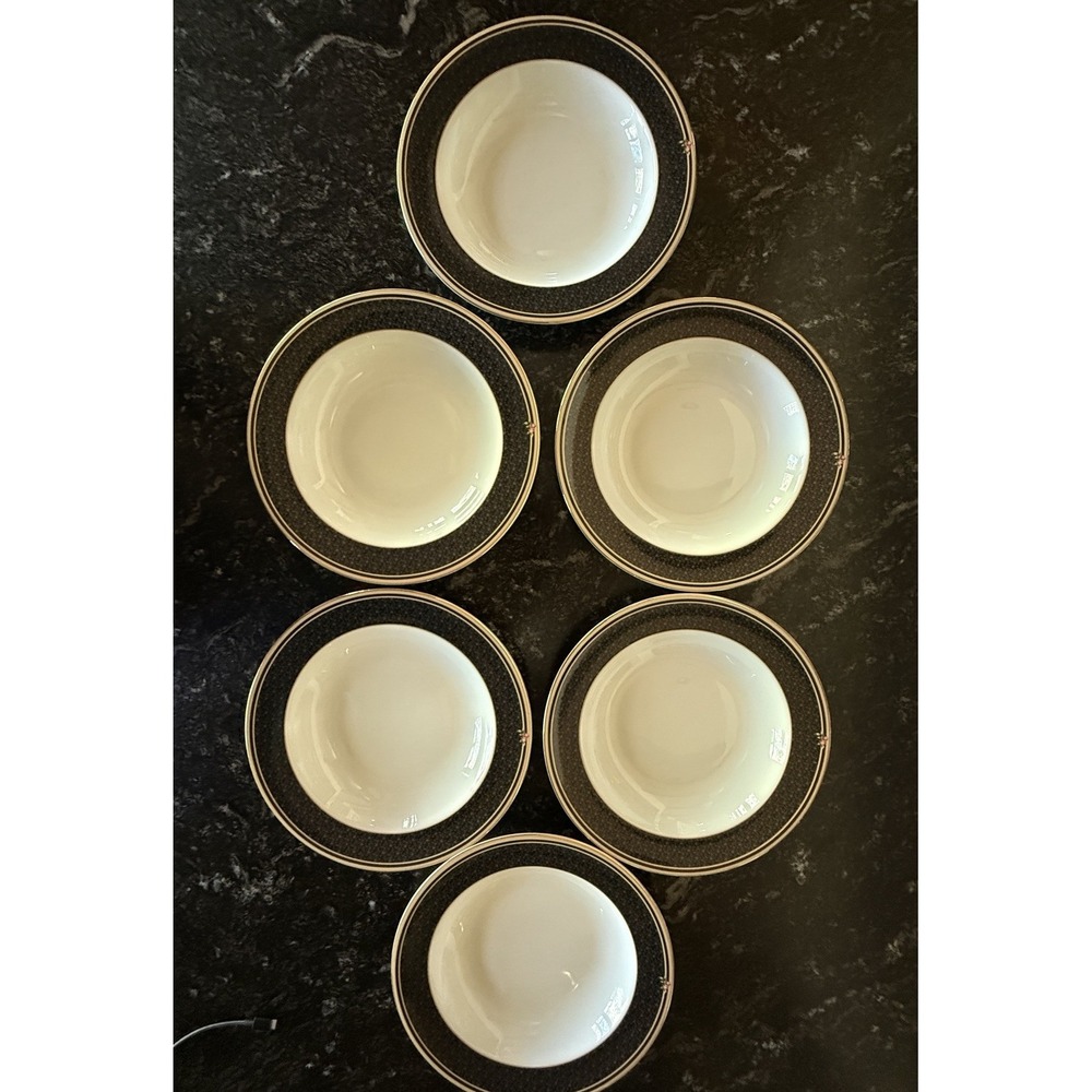 6 Wedgwood Clio 11" Large Rimmed Pasta Soup Bowls Bone China England 1992 VTG